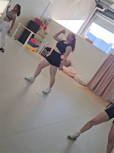 Advanced Hip-Hop Workshop Enrollment for 2026