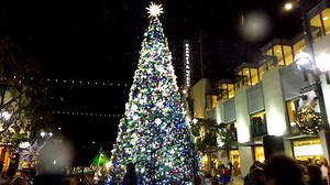 Creative Holiday Events Add Special Effects for Extra Excitement