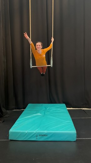 17K views · 12 reactions | Today we have a special #trapezetuesday with the wonderful Iryna! Iryna teaches our adult evening Trapeze classes. Come and give trapeze a go and join Iryna on one of the nights listed below  Wednesdays 6:45-8:15PM (Advanced) Wednesdays 7:45-9:15PM (All Levels) The moves for this weeks trapeze Tuesday: Front balance, up and over into fake side plange, unroll in to hip hang. Can’t wait to see your routines! | My Aerial Home | Facebook