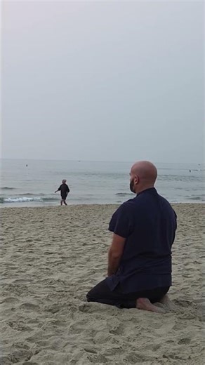 Bow in Humility #qigong #qigongpractice #humility #lowerbackpain #health