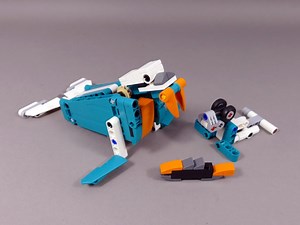 LEGO MOC-89354 Walrus with Pup - LEGO Technic 42117 Q Model (Technic 2021)