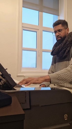 My first video in Iceland with some Rachmaninoff! Enjoy! #1min #rachmaninoff #piano #reykjavik #iceland