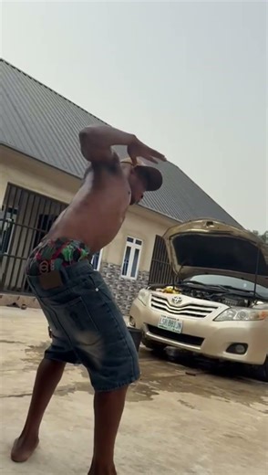 this is how Poco lee started #funny #whowillbemylifepartnerta