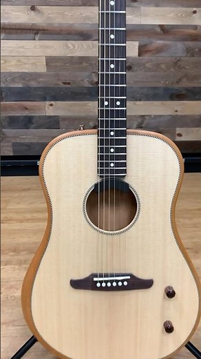 Fender Highway Series Dreadnought