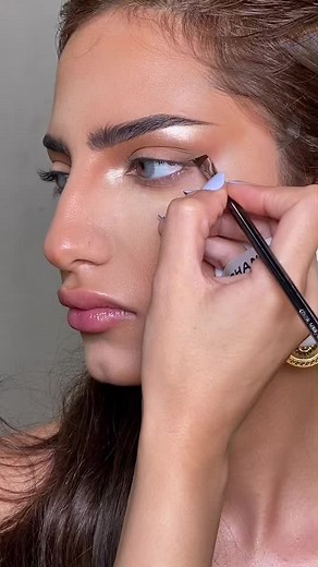 Makeup Application Guide with CHANEL Products