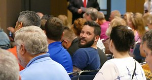 Siskey Auction Draws Friends, Collectors, Spectators, Son