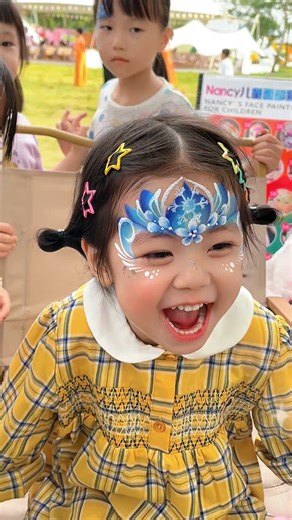 Anka Bella on Instagram: "The Elsa princess face painting is one of the most requested designs ever! Icy blue colors, snowflake patterns, and a magical shimmer— once it’s done, kids instantly turn into Elsa from Frozen: “Look! I’m Elsa!” ❄️✨ It’s super photogenic, elegant, and perfect for parties, events, and booth setups. Girls absolutely LOVE this cool and dreamy princess look! Want to learn this Elsa princess face painting? Comment “Want to learn,” and I’ll show you step by step! 👇 #ElsaFace