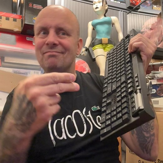 MSI STRIKE PRO WIRELESS 💪😎 | Deaf Onno Jansen