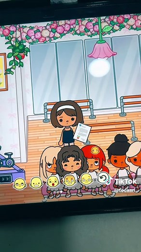 Escuela de Ballet: Primer Día de Clases y Nuevas Amistades