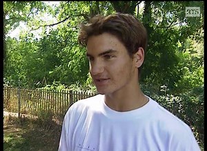 218K views · 3.1K reactions | Bon anniversaire Roger Federer ! Le champion fête ses 35 ans ce 8 août. On le voit ici en 1998, âgé de 17 ans... | Les archives de la RTS | Facebook