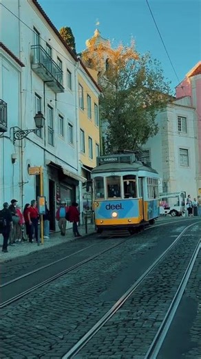 Dreamy beautiful streets and trams of #lisbon #lisboa #lisbonportugal #portugal #beautiful #life