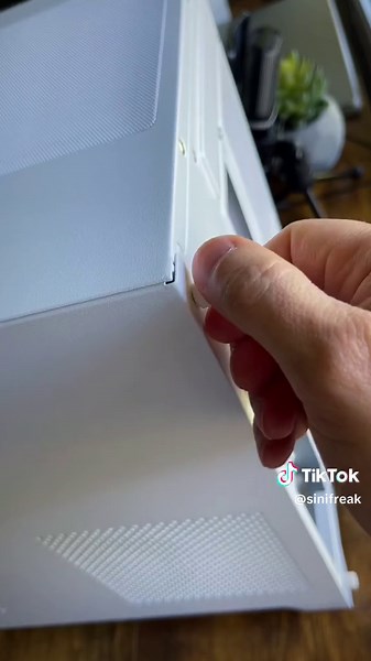 New Egg DIY PC ARGB Q3 V2 NY Matx Gaming Computer Case