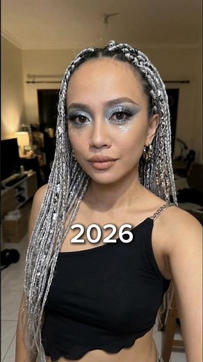 “AI Transforms a Girl into Stunning Art 🎨”