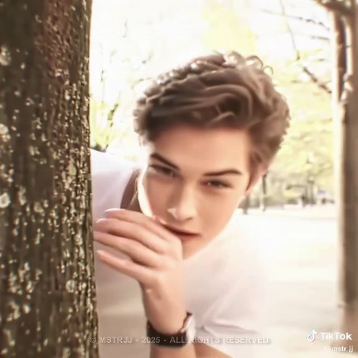 Francisco Lachowski: The Supermodel's Journey