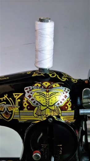 Jasmine sewing machines on Instagram: "Sewing machine thread bunching problem. . #sewing #sewingtutorial #sewingtips #silai #sewingproject #sewingtricks"