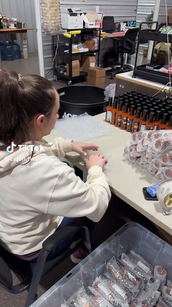 Brand new shipment of hats are on the website 🔥 Cambridge Camper hats are water repellent and has a breathable design making it perfect for outdoor adventures! www.thecajuntwostep.com. @Stalekracker