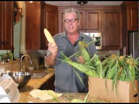 How To Freeze Corn That'll Taste "Just-Picked" When It's Thawed
