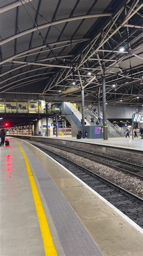 Leeds Train Station #fblifestyle | Global Adventures | Facebook