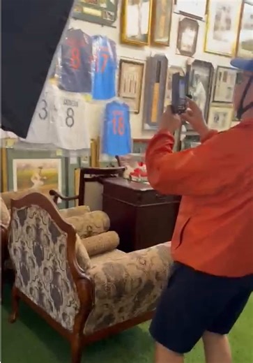 🎄✨ Merry Christmas & Happy New Year from The Australian Pavilion Sports Museum & Aussie Care Hub Midnight Pharmacy! ✨🎆 As we wrap up an incredible year of sporting memories, iconic moments, and strong community care, we sincerely thank every supporter who has been part of our journey. 🏏⚽🏆 🏟️ The Australian Pavilion Sports Museum Start 2026 with inspiration by exploring historic memorabilia, legendary signatures, and powerful stories that unite sports lovers from all cultures. 📍 199 Frome S