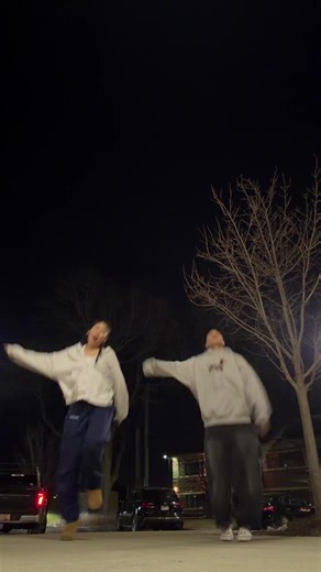 how this new album has us feeling |dc: @joguroot| #brunomars #dancetrend #dancestolearn #fypシ #newmusic