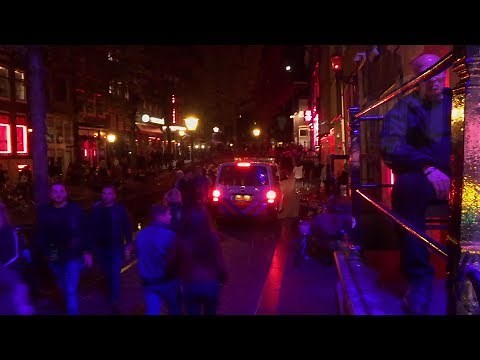 Amsterdam Red Light District girls / atmosphere / lies exposed (again)