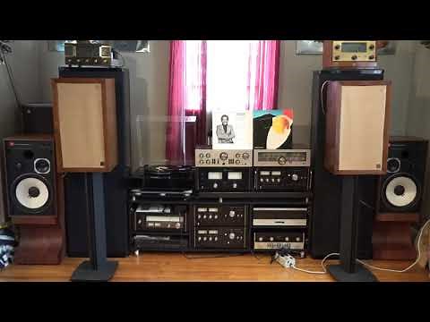 Acoustic Research AR-3 Speakers