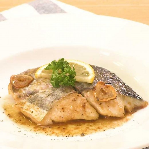 バターしょうゆが香ばしい♪ さわらの和風ムニエルのレシピ動画・作り方 | デリッシュキッチン