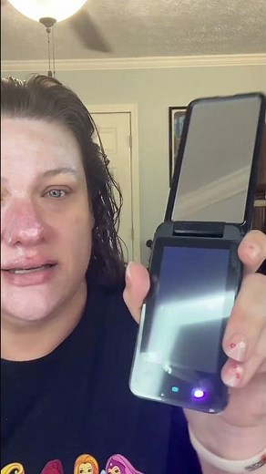 UV camera to check sunscreen