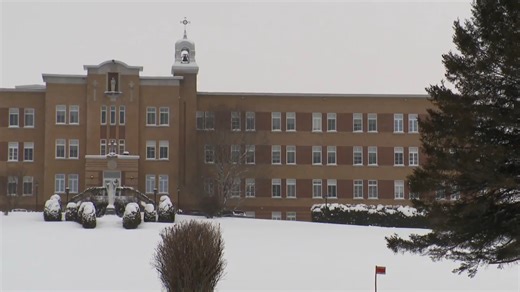 Retrouvée à l’extérieur à Lac-au-Saumon: l’aînée morte «était autonome», affirme la RPA