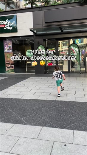 lets try some cheescake quarters #ad #cheesecakeshop @The Cheesecake Shop