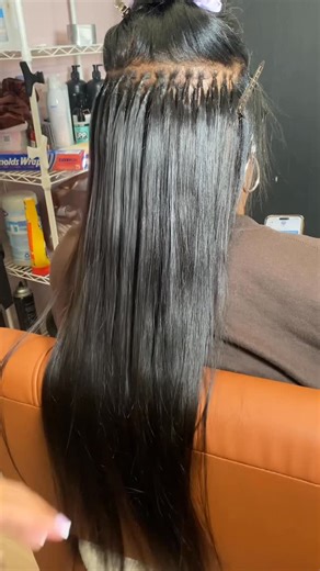 LA K TIP EXTENSIONS on Instagram: "We did a perm on her hair, and then we added in some traditional K tips in the back of her head and invisible ones at the top of her head as you can see if she has some thinning in the middle of her head and we covered all of that up so that she’s able to wear her hair in a ponytail or a side part at her request 🩷 consultations are available using the link in my bio and they are required for K tip services. Hair is included up to 22 inches with 200 grams 📍Bel