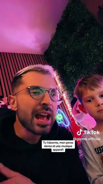 Assumons de tricher sur Fortnite en plein live!