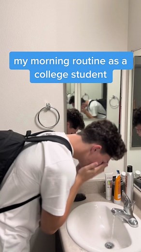 My college morning routine made easy with @doordash dash pass. Sign up today for $4.99 a month and $0 delivery fees #college #morningroutine #collegelife #food #health #fitness #backtoschool