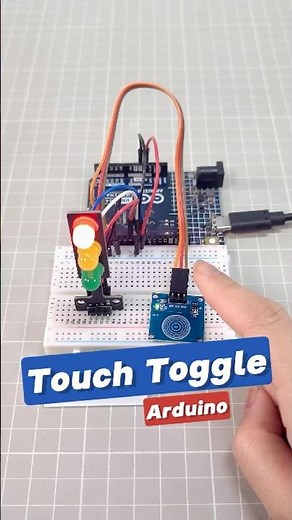 Touch to Change! Arduino Traffic Light Project 🚦 #arduino