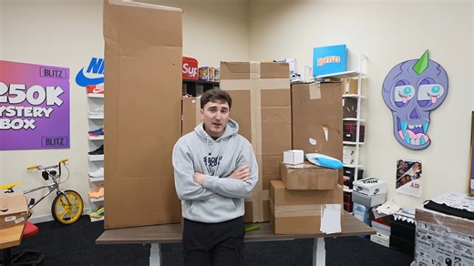 What was hidden inside a $1,000 police evidence auction haul?