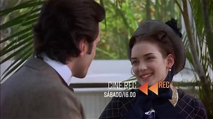 ¡Hoy! En #CineREC: "La edad de la inocencia" (1993) 🎬📽️ La película dirigida por Martin Scorsese, está ambientada en Nueva York, en la aristocracia de 1870, donde existían estrictas normas sociales. A una de las familias más importantes del lugar, regresa una prima que se mantenía alejada, quien llega con un espíritu libre a romper con los esquemas y enamorar a un importante Conde. Grandes actores (Winona Ryder «, Daniel Day-Lewis, Michelle Pfeiffer), juntos en una película romántica ganadora 