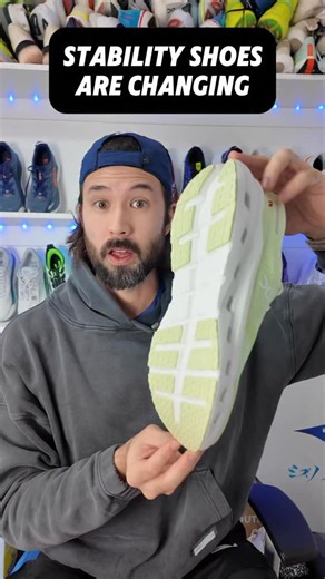 The On Cloudrunner 3 is in for review! Dropping in Feb 5th this is a light or “dynamic” stability option for daily training A lot of brands have moved away from overly stiff and rigid stability elements which has opened the shoes up to broader audiences which also continuing to aid those with stability needs. It’s my first year reviewing stability shoes from brands and especially as I’m mid marathon block, it’s been nice to have some shoes to give me a little more support on days that I’m a litt