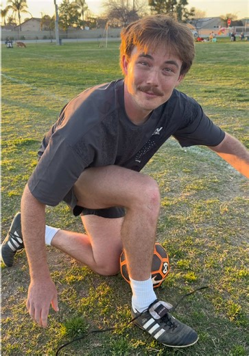 Mastering Corner Kicks in Football: Tips and Techniques