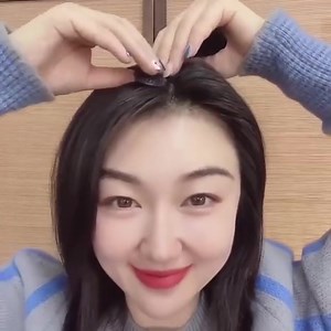 54K views · 177 reactions | HIER BESTELLEN ▶ https://frisurtutorials.de/products/perfect-puff-haarkopf Muss ich haben!!! 朗朗朗 | Frisur Tutorials | Facebook