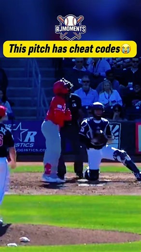 this pitch should be illegal? #baseball