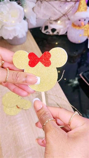 Créez un Cake Topper Minnie en DIY