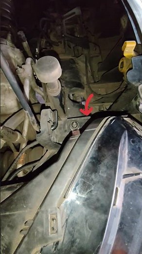 Ford EcoSport headlight repairing