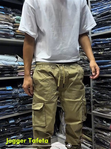 Joggers Tafeta de McKLEIN: Calidad y Estilo en Gamarra