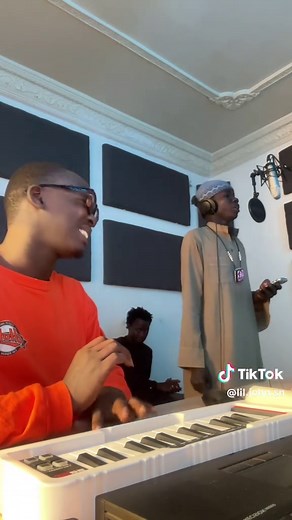 Vidéos de LiL John Music 🇸🇳 (@lil.john.sn) avec son original - LiL John Music 🇸🇳