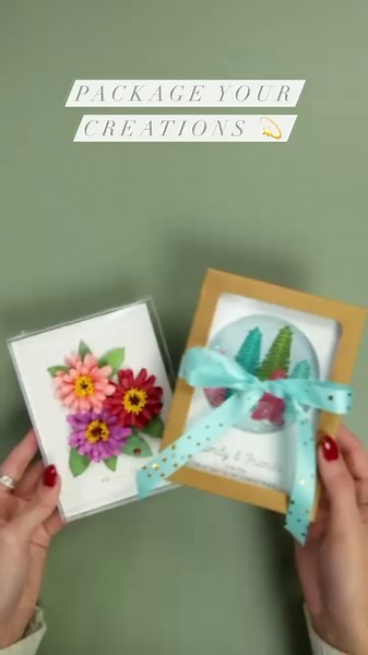 Your creations deserve the spotlight! 💫 The Crystal Clear Box & Kraft Paper Window Box from ClearBags make it easy to showcase your handmade creations and protect them at the same time. Whether it's displaying your projects or wrapping a beautiful gift, let your creativity shine through! 💎 Shop now 🔗 https://spellbinders.shop/clear-bags #neverstopmaking #cardmaking #papercraft #spellbinders #clearbags | Spellbinders Paper Arts