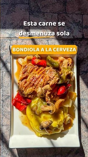 Esta carne se desmenuza sola: bondiola a la cerveza