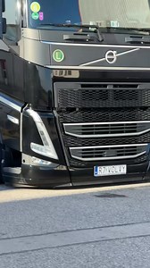 #luckyVolvy @Volvo Trucks Poland | Shannon Wallo