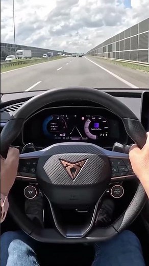 Cupra Leon II Sportstourer 1.5 eTSI Hybrid 204 HP Acceleration Test 2