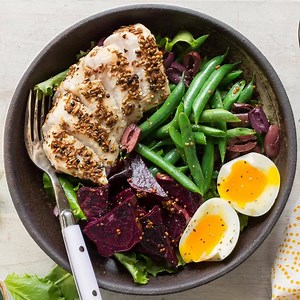 19K views · 114 reactions | I cooked 12 meals using Sun Basket in the past 4 weeks, and met my goals of eating home cooked dinner 3 times a week, had exclusively Paleo and organic food and even lost weight. This was the most effortless 4 weeks of being healthy in my entire life! I recommend sunbasket to everybody! - Aleksia | Sunbasket | Facebook