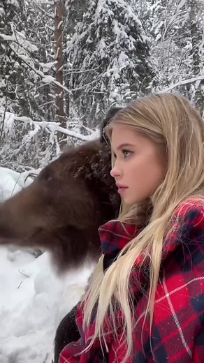 #hpfan #harrypotter #harrypottermemes #harrypotterparody #comedy #parody #harrypotterfan #muggle #explorepage #marauders #potterheads #harrypotterfandom #witches #wizards | chanwills